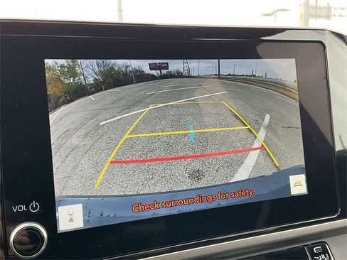 Certified 2025 Toyota Camry SE image 15