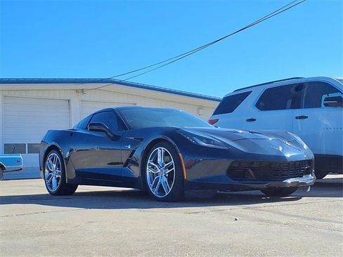Used 2015 Chevrolet Corvette Stingray Coupe w/ 2LT Preferred Equipment Group image 3