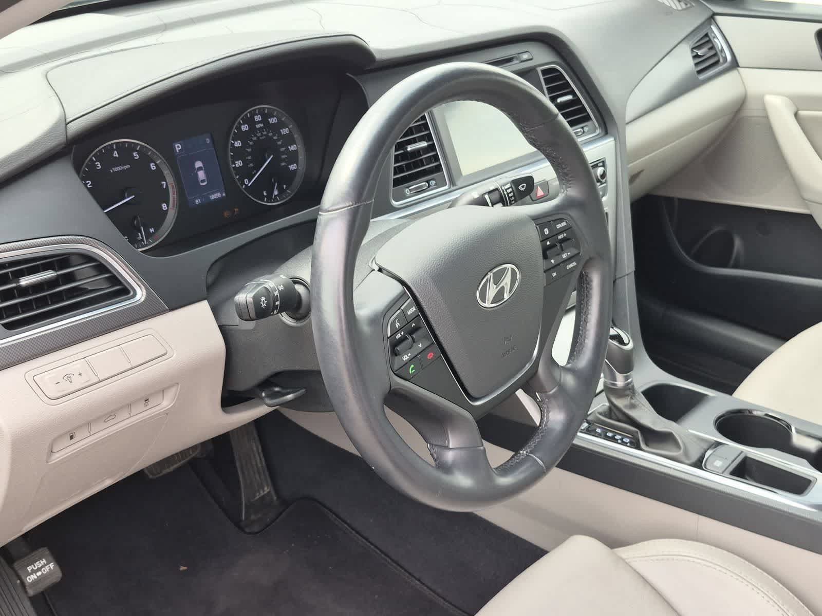 Used 2016 Hyundai Sonata Sport w/ Option Group 1V FWD image 10