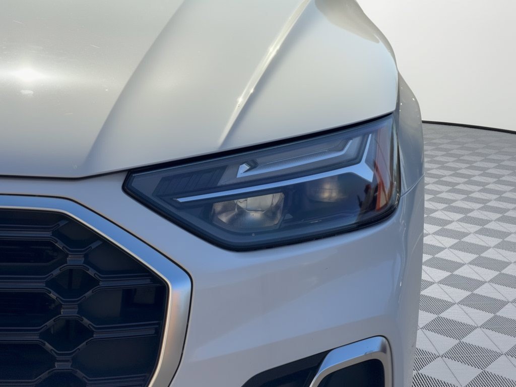 Used 2023 Audi Q5 2.0T Premium AWD/4WD image 12