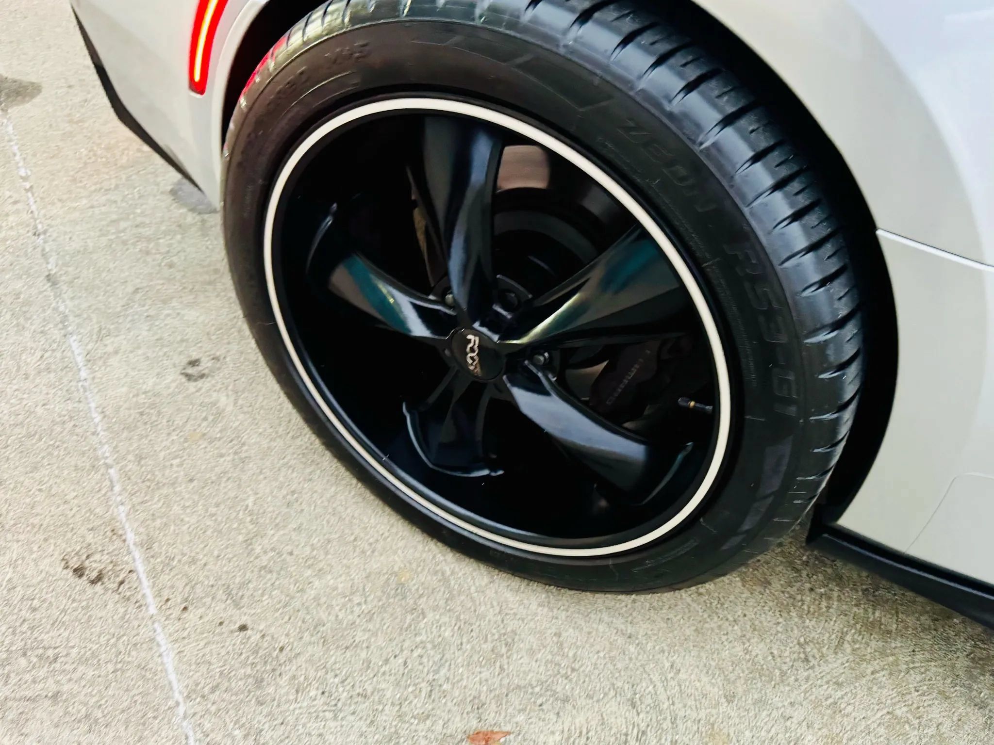 Used 2016 Chevrolet Camaro SS RWD image 28