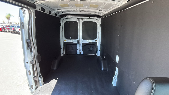 New 2026 Ford Transit 250 148 Medium Roof w/ Load Area Protection Package RWD image 13