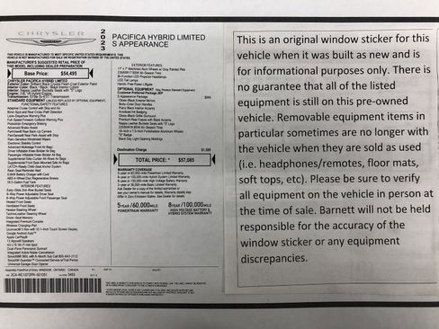 Used 2023 Chrysler Pacifica Limited w/ S Appearance Package image 2