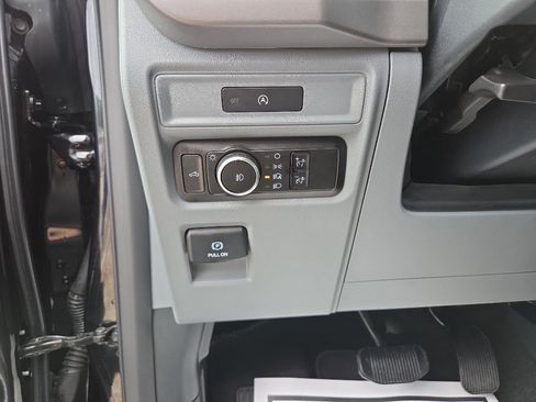 Used 2025 Ford F150 XLT w/ Equipment Group 301A Standard AWD/4WD image 23