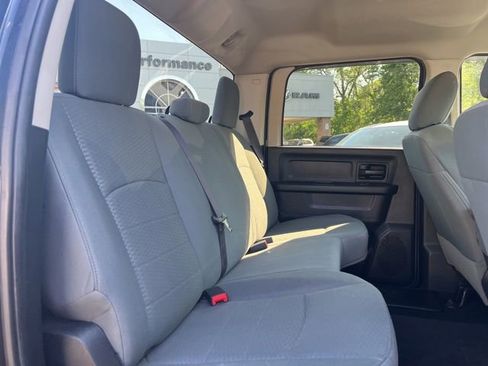 Used 2016 RAM 1500 Express AWD/4WD image 10
