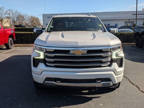 Certified 2023 Chevrolet Silverado 1500 High Country image 3