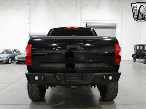 Used 2014 Toyota Tundra SR5 image 4