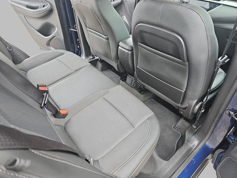 Certified 2023 Buick Encore GX Select FWD image 14
