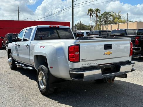 Used 2019 Chevrolet Silverado 3500 W/T w/ WT Convenience Package image 3