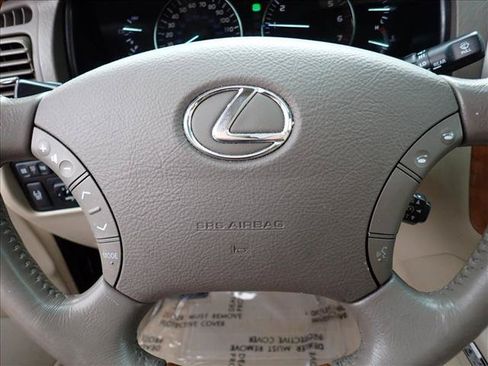 Used 2007 Lexus LX 470 4WD image 19