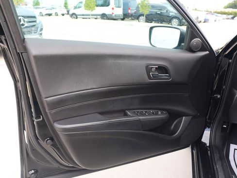 Used 2014 Acura ILX w/ Premium Package image 24