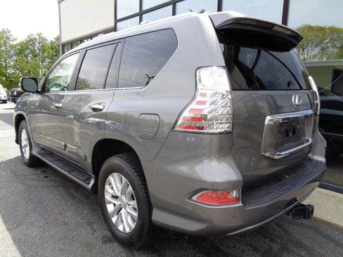 Used 2014 Lexus GX 460 w/ Premium Package AWD/4WD image 7