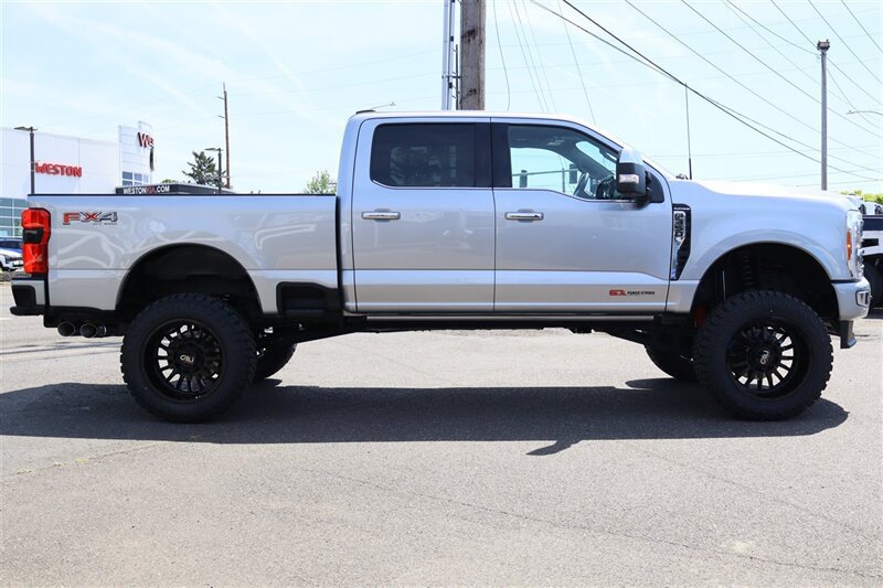 Used 2023 Ford F350 Platinum w/ FX4 Off-Road Package AWD/4WD image 6