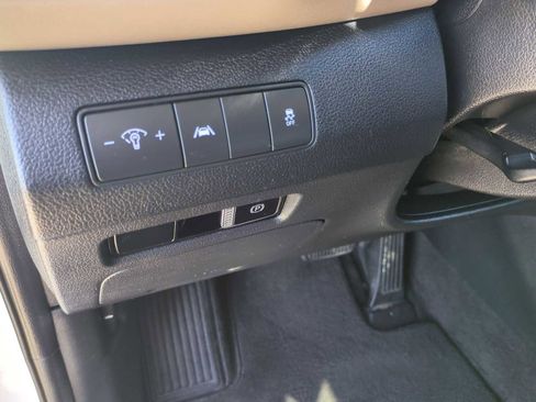 Used 2022 Hyundai Santa Fe SEL image 34