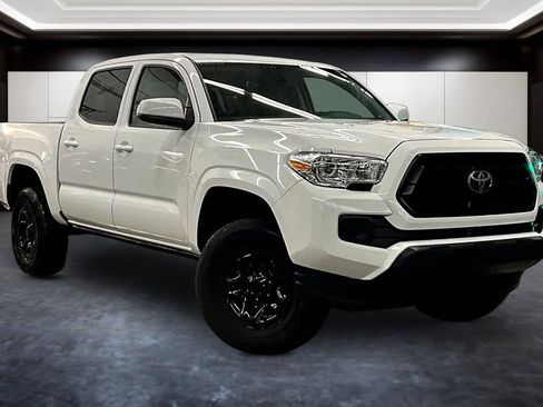 Used 2023 Toyota Tacoma SR AWD/4WD image 1