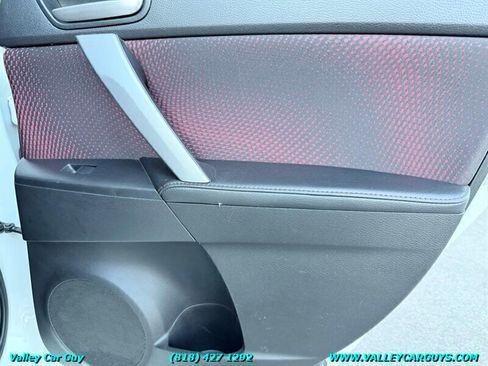 Used 2013 MAZDA MAZDA3 Touring FWD image 24