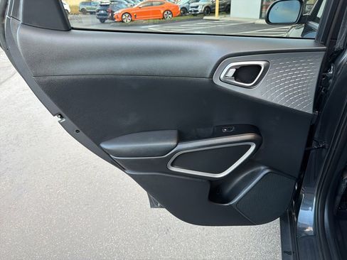 Certified 2024 Kia Soul LX w/ Option Group 015 image 19
