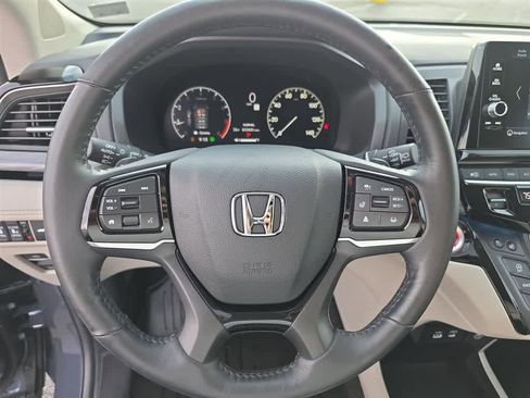 Used 2025 Honda Odyssey Elite image 35