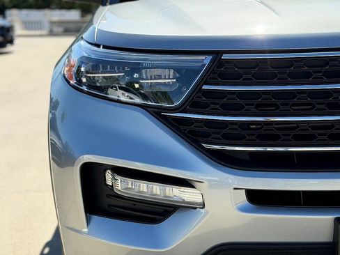 Certified 2024 Ford Explorer XLT w/ Equipment Group 202A image 13