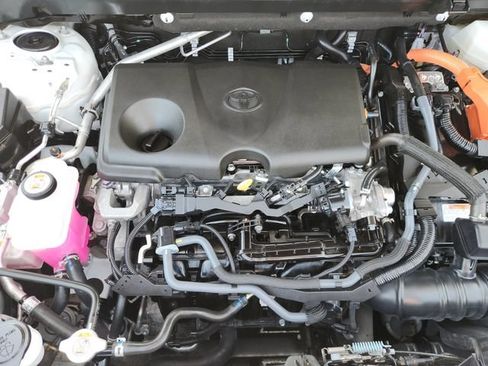 Certified 2025 Toyota RAV4 XLE AWD/4WD image 26