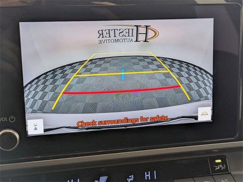 Used 2025 Toyota Camry SE image 20