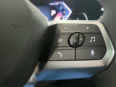 Used 2026 BMW X1 xDrive28i w/ Technology Package AWD/4WD image 25