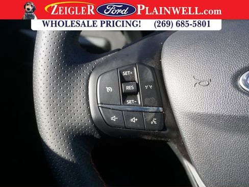 Used 2025 Ford Escape ST-Line image 22