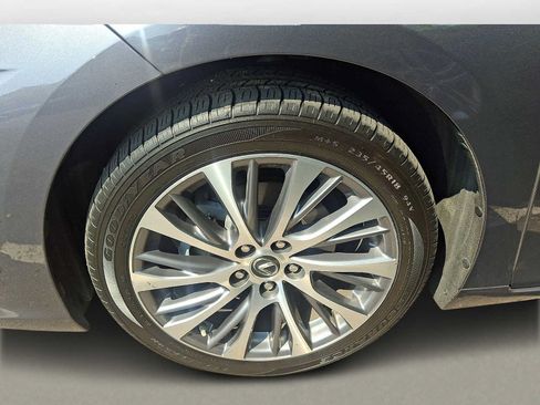 Used 2021 Lexus ES 350 w/ Premium Package FWD image 4