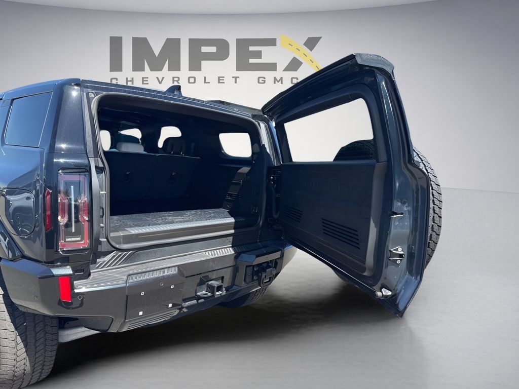 Used 2025 GMC Hummer EV 3X w/ LPO, Dark Essentials Package AWD/4WD image 31