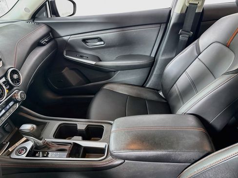 Used 2024 Nissan Sentra SR w/ SR Premium Package FWD image 26