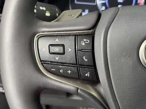 Used 2024 Lexus ES 350 w/ Premium Package FWD image 22