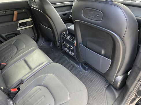 Used 2020 Land Rover Defender 110 S AWD/4WD image 25