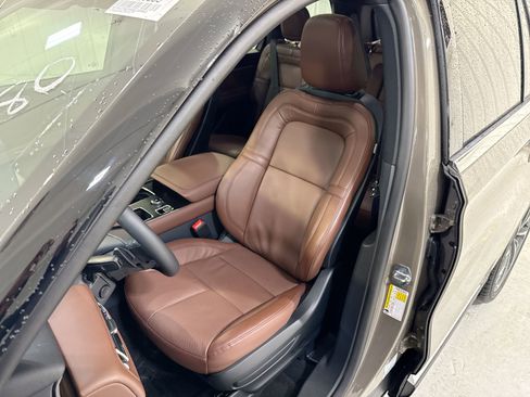 New 2026 Lincoln Aviator Reserve w/ Illumination Package image 10