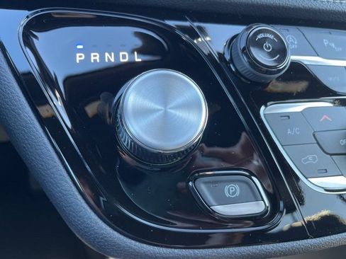 New 2026 Chrysler Pacifica Select image 29