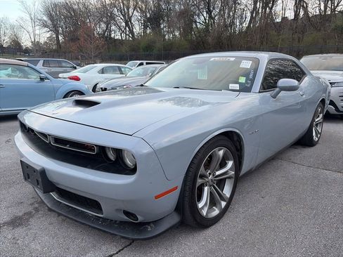 Used 2021 Dodge Challenger R/T image 3