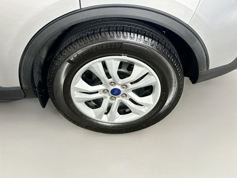 Used 2020 Ford Escape S image 11