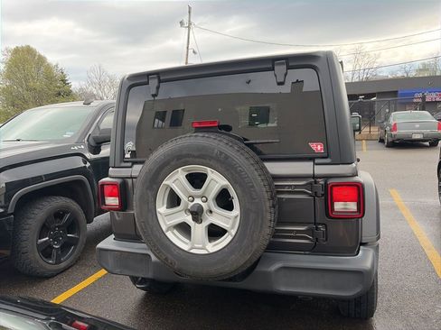 Used 2020 Jeep Wrangler Unlimited Sport S image 5