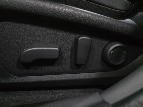 Used 2024 Subaru Crosstrek 2.5i Limited w/ Popular Package #4A image 30