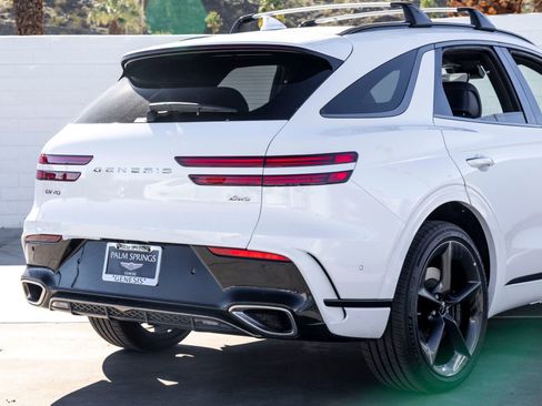 New 2026 Genesis GV70 2.5T Sport Prestige AWD/4WD image 10