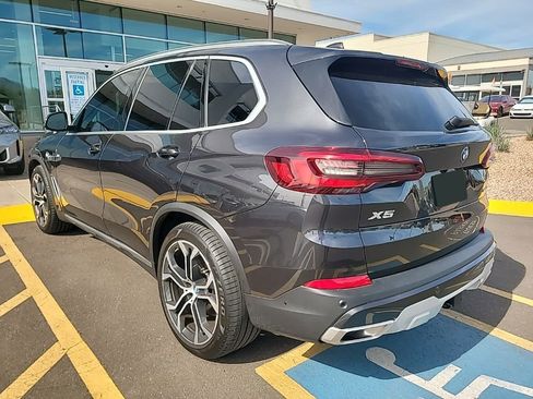 Certified 2023 BMW X5 xDrive45e w/ Executive Package image 4