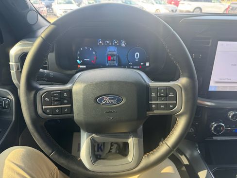Used 2025 Ford F150 Lariat w/ Equipment Group 502A High AWD/4WD image 30