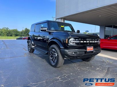 New 2025 Ford Bronco Outer Banks
