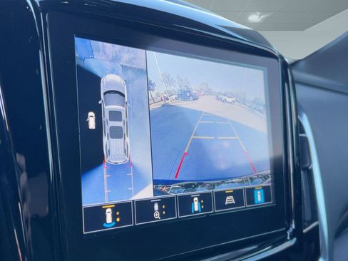 Certified 2023 Chevrolet Traverse RS image 25