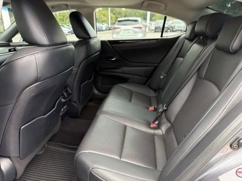 Used 2019 Lexus ES 350 w/ Premium Package FWD image 15