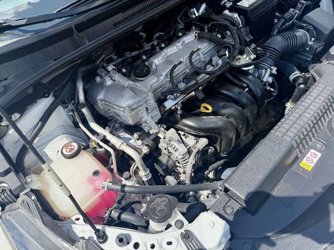 Used 2022 Toyota Corolla LE FWD image 16