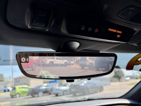 Used 2019 Chevrolet Camaro SS image 18