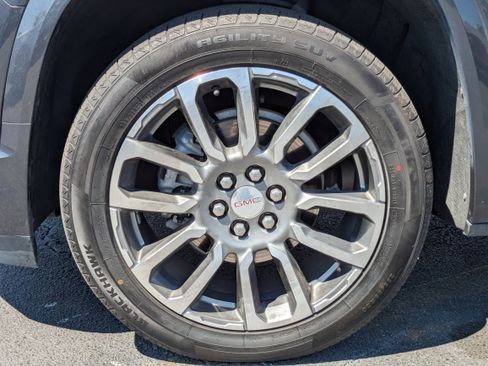 Used 2021 GMC Acadia Denali w/ Denali Technology Package image 34