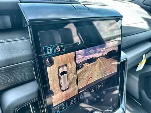 New 2026 GMC Yukon XL AT4 Ultimate w/ LPO, Floor Liner Package AWD/4WD image 29