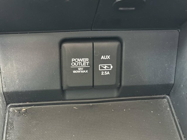 Used 2021 Honda Pilot Elite image 25