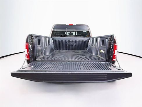 Used 2019 Ford F150 XLT w/ Equipment Group 302A Luxury AWD/4WD image 14